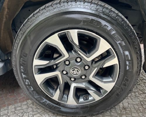 Hilux SW4 24 Branca -5