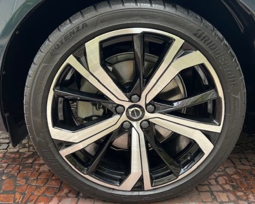 XC60 23 UD -5