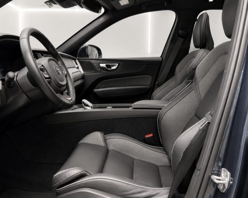 XC60 23 Ultdark blind-8